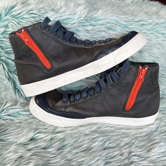 Men’s Nike Zipper Side, High Top Sneakers, Size 10.5 - Picture 3 of 16